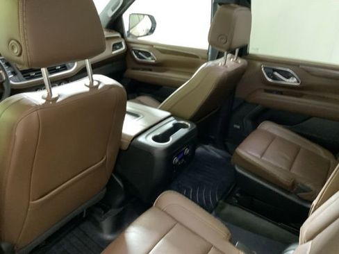 Used 2022 Chevrolet Tahoe High Country AWD/4WD image 29