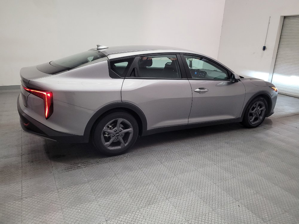 Used 2025 Kia K4 FWD image 10
