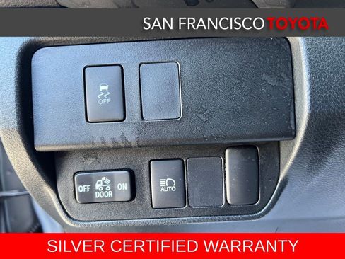 Certified 2021 Toyota Tacoma SR5 RWD image 32