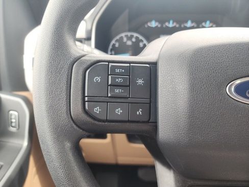 Used 2023 Ford F150 XLT image 34