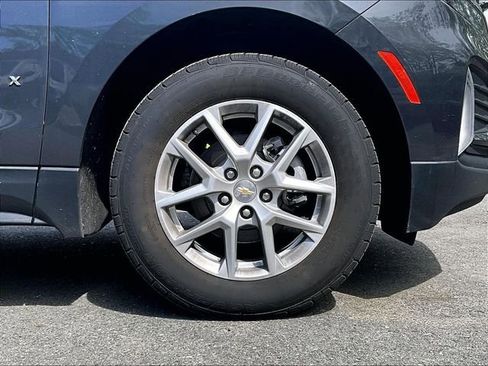 Used 2023 Chevrolet Equinox LT AWD/4WD image 9