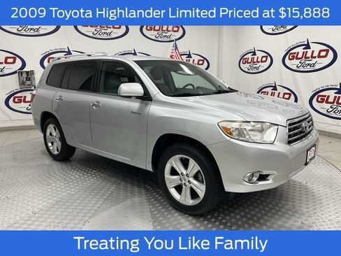 Used 2009 Toyota Highlander Limited w/ Extra Value Pkg 8 FWD image 1