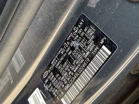 Used 2020 Hyundai Tucson SE image 10