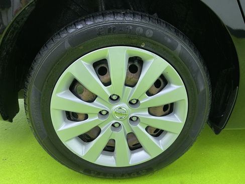 Used 2017 Nissan Sentra S image 14