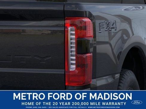 New 2026 Ford F350 Lariat w/ Black Appearance Package AWD/4WD image 22