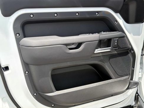 New 2026 Land Rover Defender 110 S AWD/4WD image 15