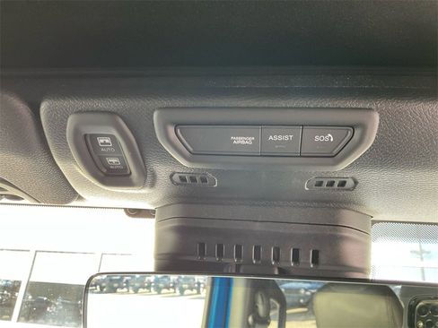 Used 2021 Jeep Wrangler Unlimited Sahara image 22