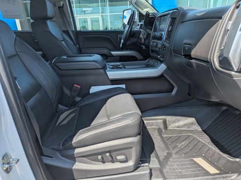 Certified 2018 Chevrolet Silverado 2500 LTZ w/ Duramax Plus Package AWD/4WD image 40
