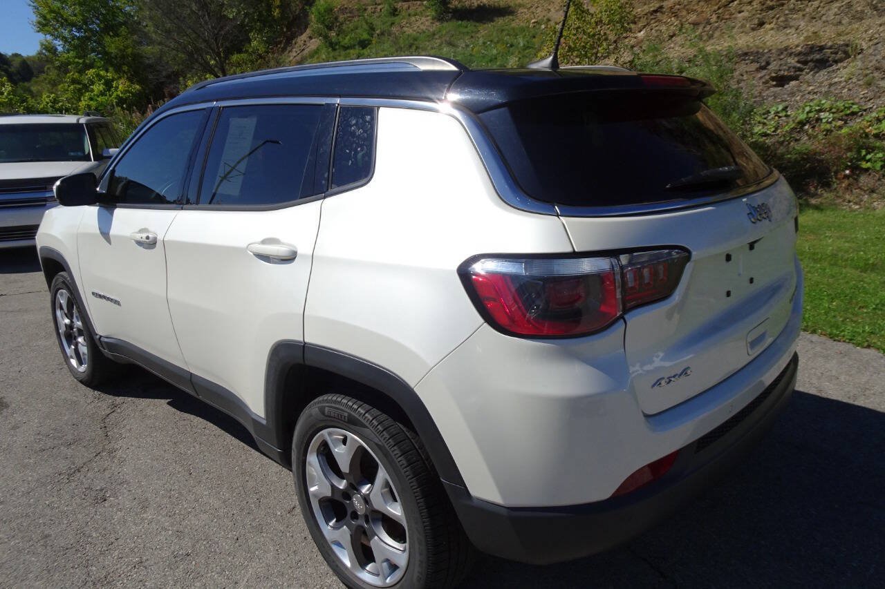 Used 2018 Jeep Compass Limited w/ Safe & Security Group AWD/4WD image 8