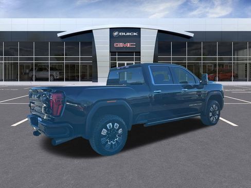 Certified 2024 GMC Sierra 2500 Denali w/ Denali Reserve Package image 5