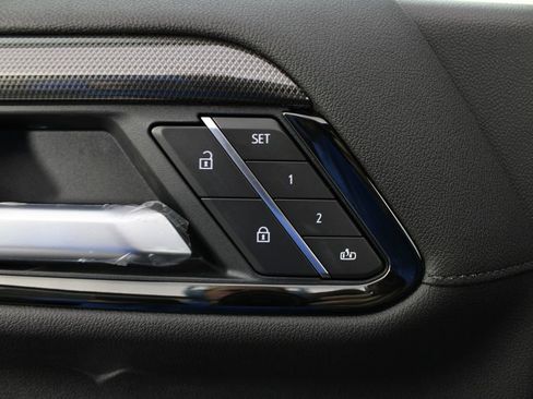 New 2026 GMC Sierra 1500 AT4 AWD/4WD image 17