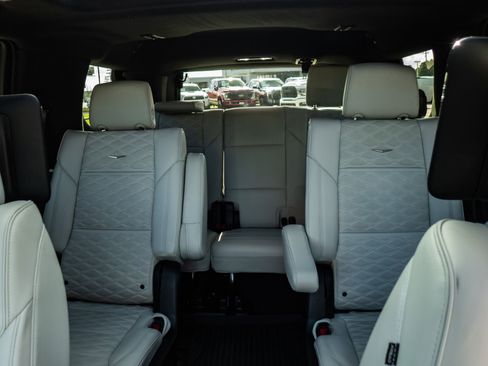 Used 2025 Cadillac Escalade V w/ LPO, Floor Liner Package image 23