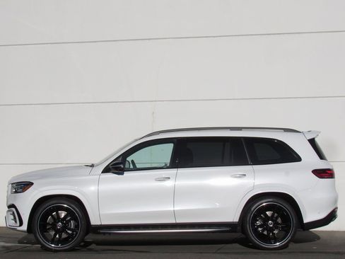 New 2026 Mercedes-Benz GLS 450 4MATIC image 4