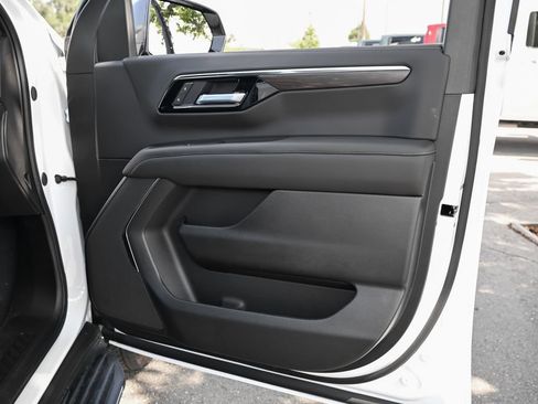 New 2026 Chevrolet Tahoe LS w/ LPO, Dark Essentials Package AWD/4WD image 40