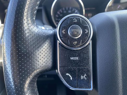 Used 2014 Land Rover Range Rover Sport HSE image 21