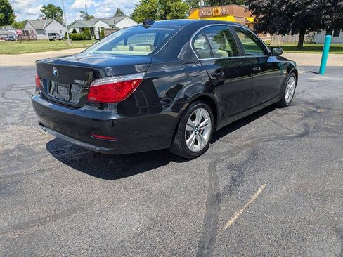 Used 2009 BMW 528i xDrive Sedan AWD/4WD image 7