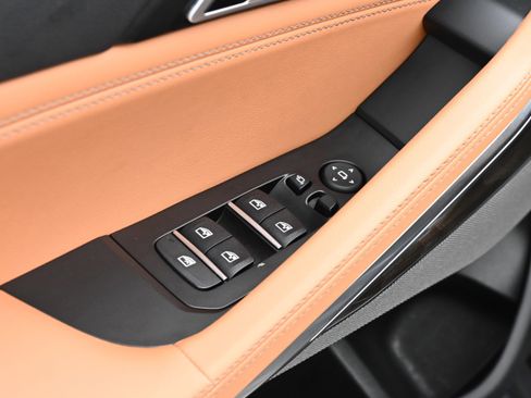 Certified 2023 BMW X6 xDrive40i w/ Parking Assistance Package image 38