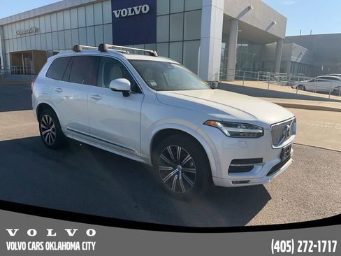 Certified 2023 Volvo XC90 B5 Plus image 3