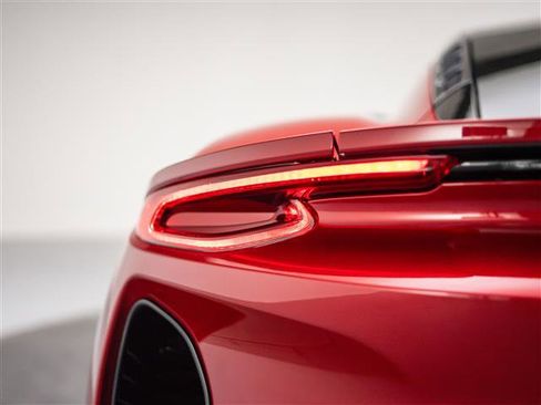 Used 2025 Lotus Emira V6 image 34