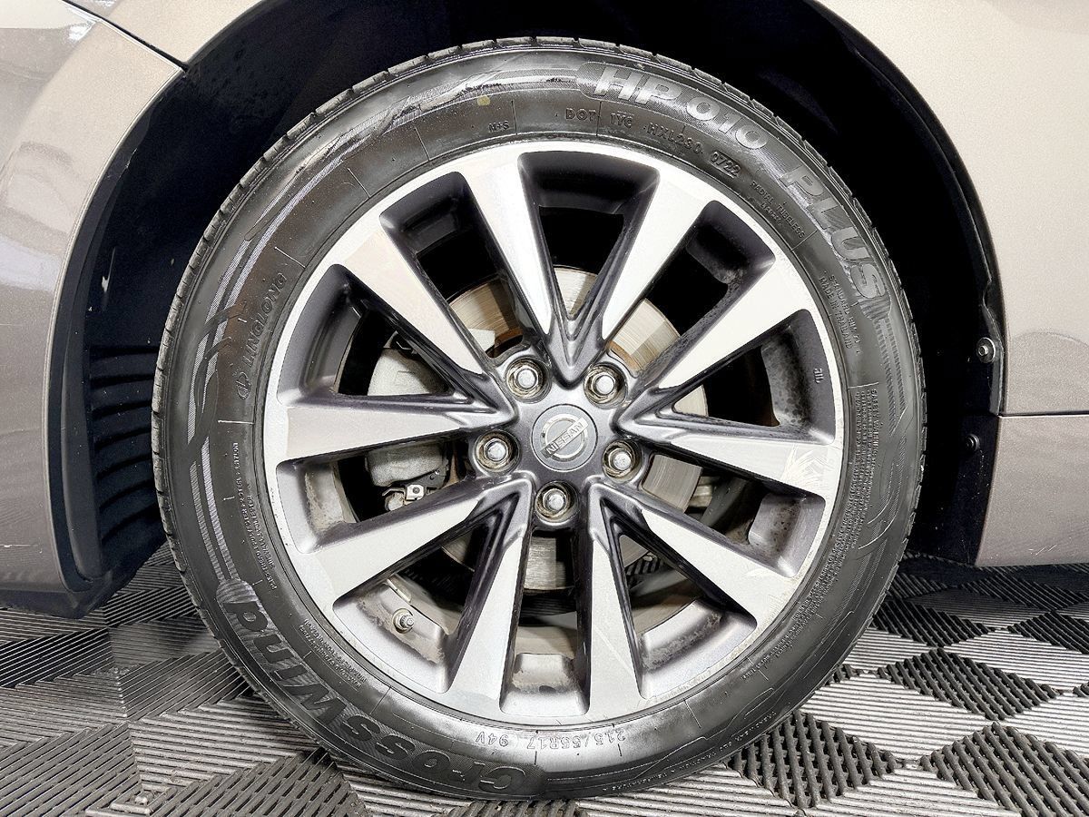 Used 2017 Nissan Altima 2.5 SV FWD image 23