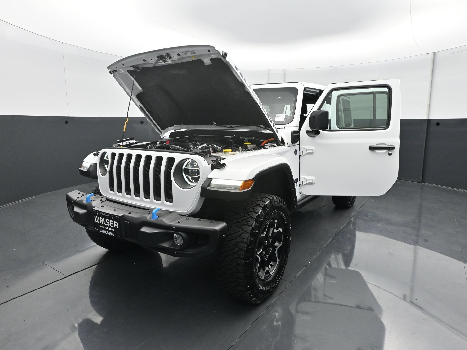 Used 2021 Jeep Wrangler Unlimited Rubicon 4xe w/ Steel Bumper Group AWD/4WD image 26