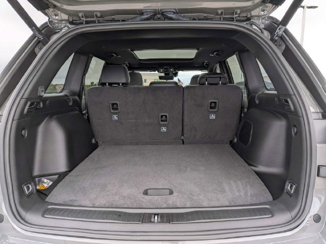 New 2027 Jeep Grand Cherokee Limited w/ Limited Altitude Package AWD/4WD image 19