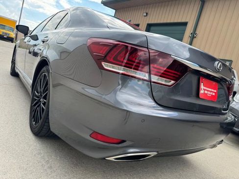 Used 2013 Lexus LS 460 image 7