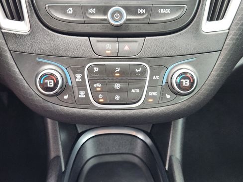 Used 2025 Chevrolet Malibu LT FWD image 20