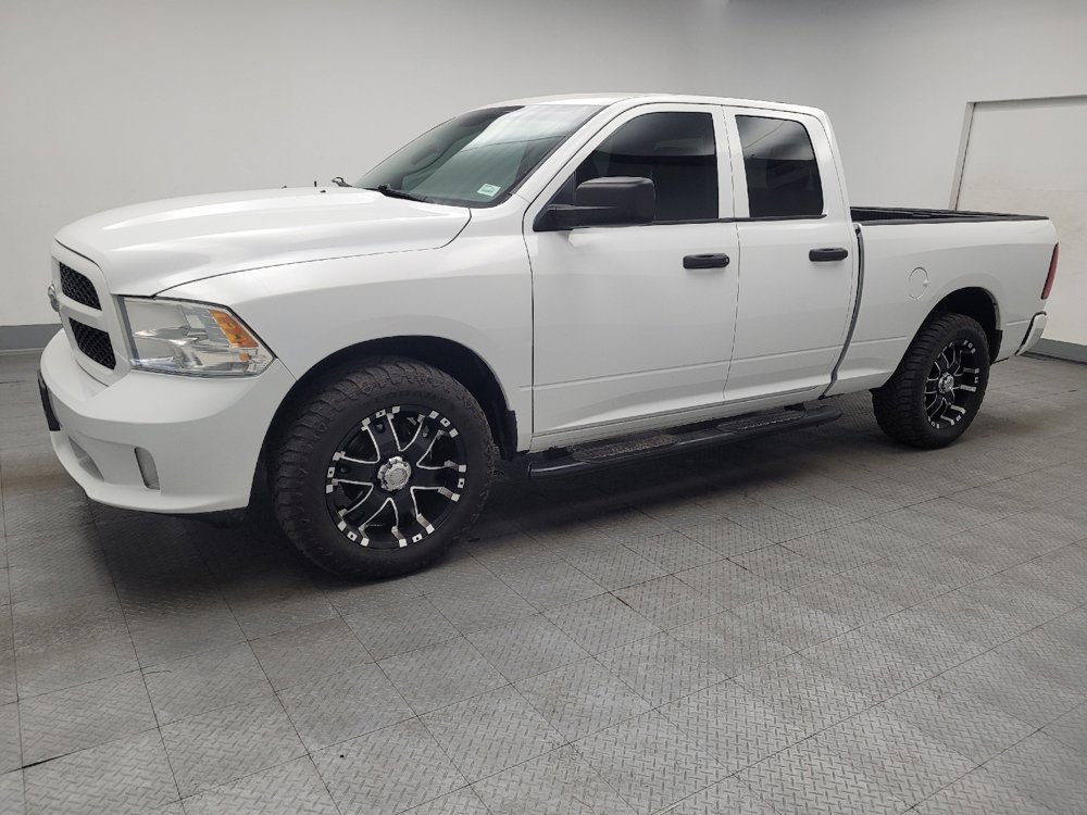 Used 2014 RAM 1500 Express RWD image 2
