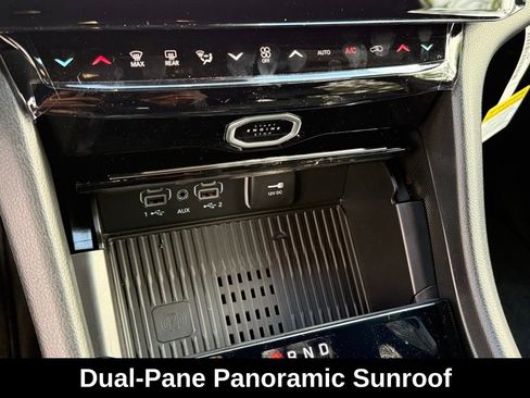 New 2026 Jeep Grand Cherokee Limited Reserve image 14