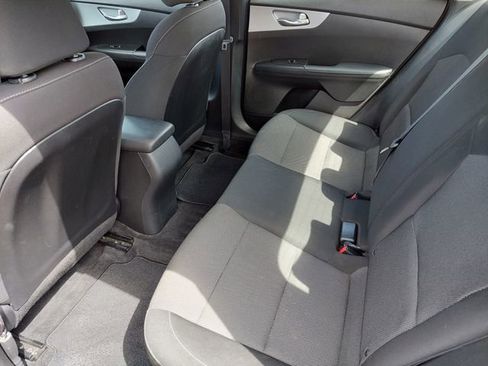 Used 2023 Kia Forte LXS image 21