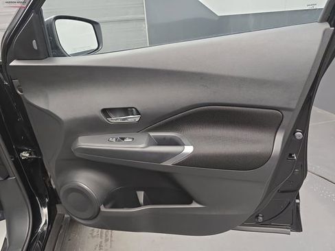 Used 2024 Nissan Kicks SV image 46