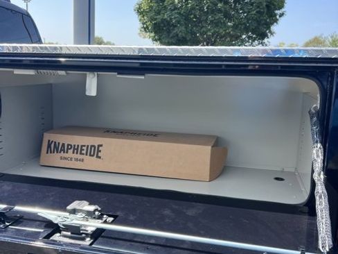 New 2025 Ford F450 XLT w/ XLT Value Package image 5