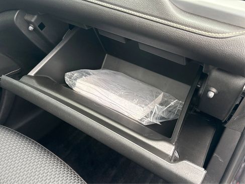 Used 2020 GMC Acadia SLE w/ Driver Convenience Package image 32