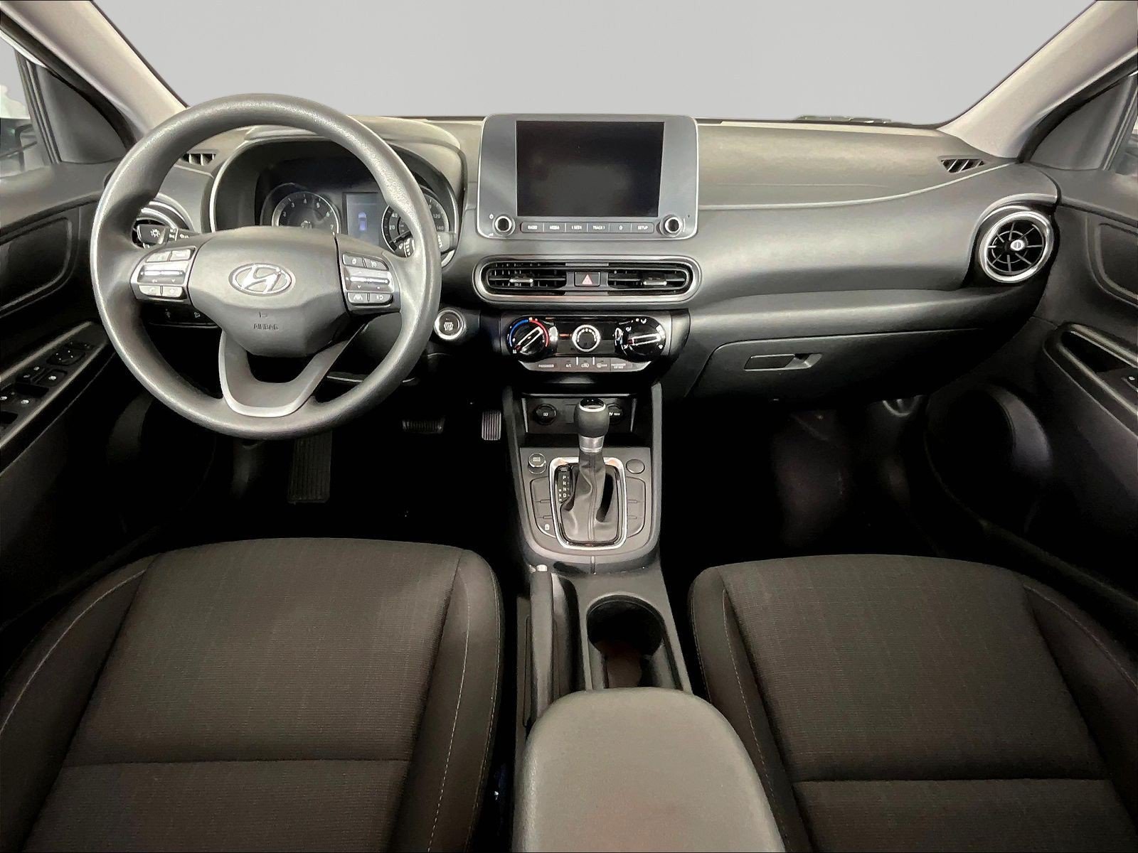 Used 2023 Hyundai Kona SEL FWD image 7