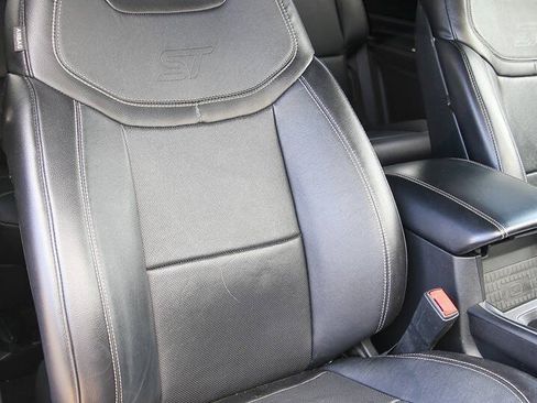 Used 2020 Ford Explorer ST w/ ST Street Pack AWD/4WD image 19