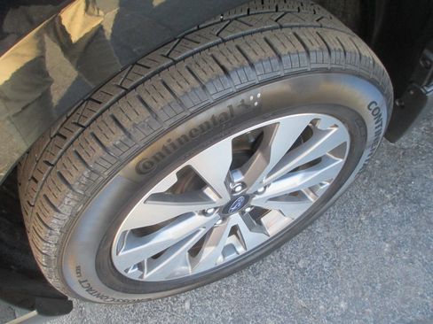 Used 2019 Subaru Outback 2.5i Touring w/ Popular Package #3A image 11