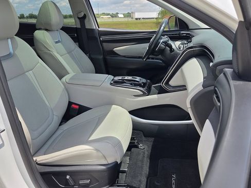 Used 2023 Hyundai Tucson Limited AWD/4WD image 17