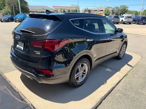 Used 2017 Hyundai Santa Fe Sport w/ 2.4L Tech Package 04 AWD/4WD image 8