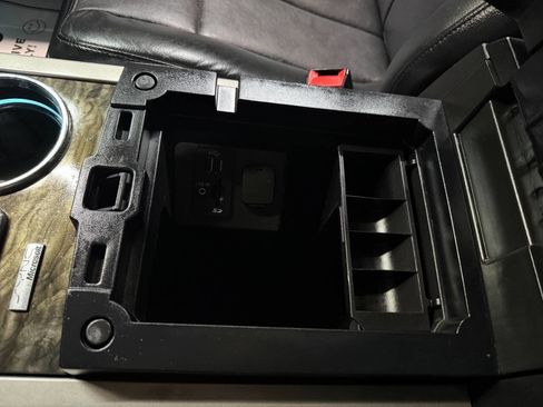 Used 2015 Ford Expedition Limited w/ Equipment Group 301A image 54