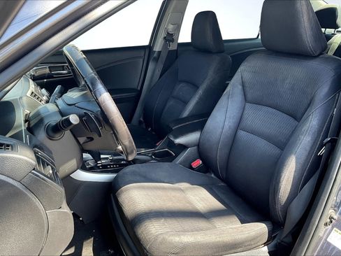 Used 2015 Honda Accord Sport image 25