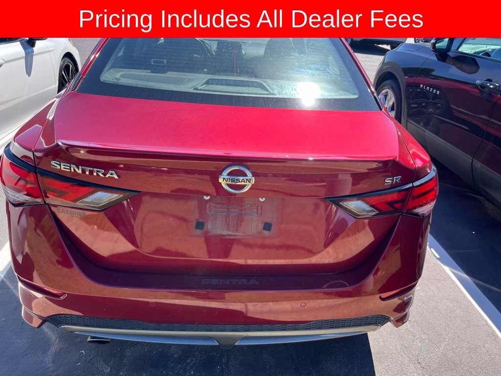 Used 2022 Nissan Sentra SR w/ Lighting Package FWD image 12