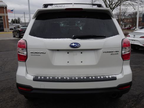 Used 2016 Subaru Forester 2.5i Touring w/ Popular Package #2 image 4