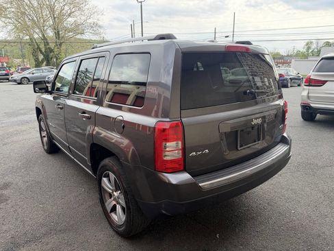 Used 2017 Jeep Patriot High Altitude AWD/4WD image 3