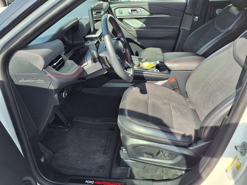 Used 2025 Ford Explorer ST w/ Sun And Sound Package AWD/4WD image 19