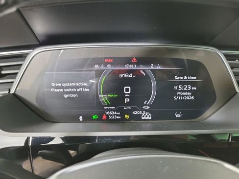 Used 2024 Audi Q8 e-tron Prestige w/ Prestige Package AWD/4WD image 26