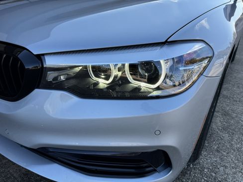 Used 2019 BMW 530i w/ Convenience Package image 10