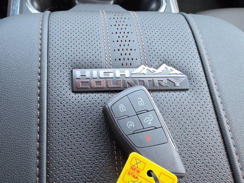 New 2026 Chevrolet Silverado 2500 High Country w/ High Country Premium Package AWD/4WD image 59