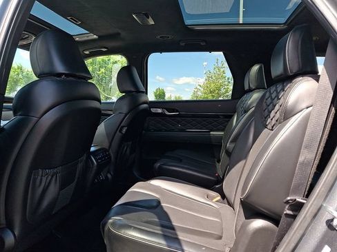 Used 2022 Hyundai Palisade Calligraphy w/ Winter Package AWD/4WD image 10