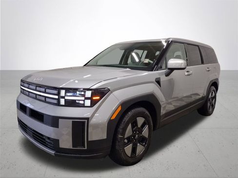 New 2026 Hyundai Santa Fe SE image 2